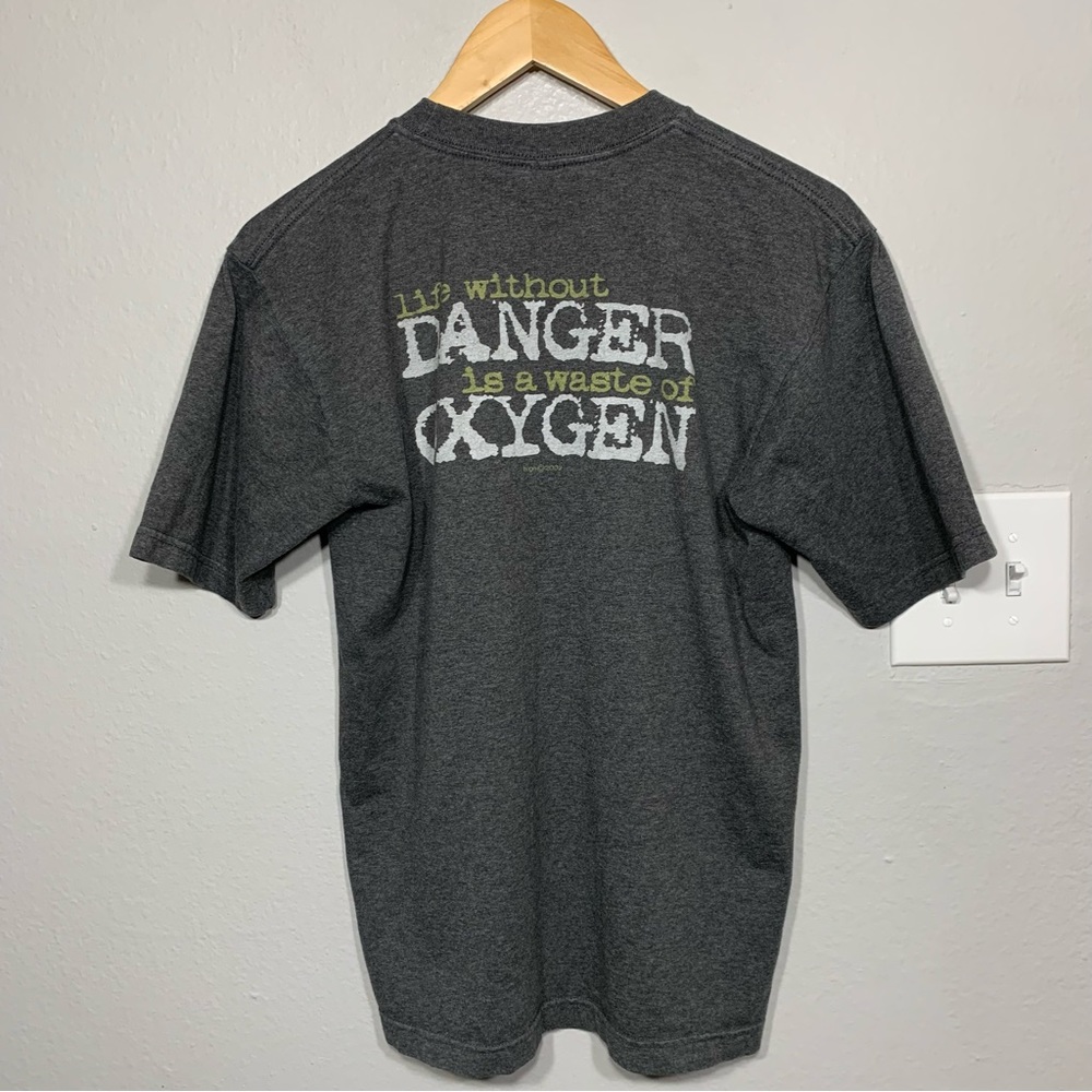 Vintage Y2K Nantahala River “Life‎ without Danger” Gray Tee Medium Outdoor